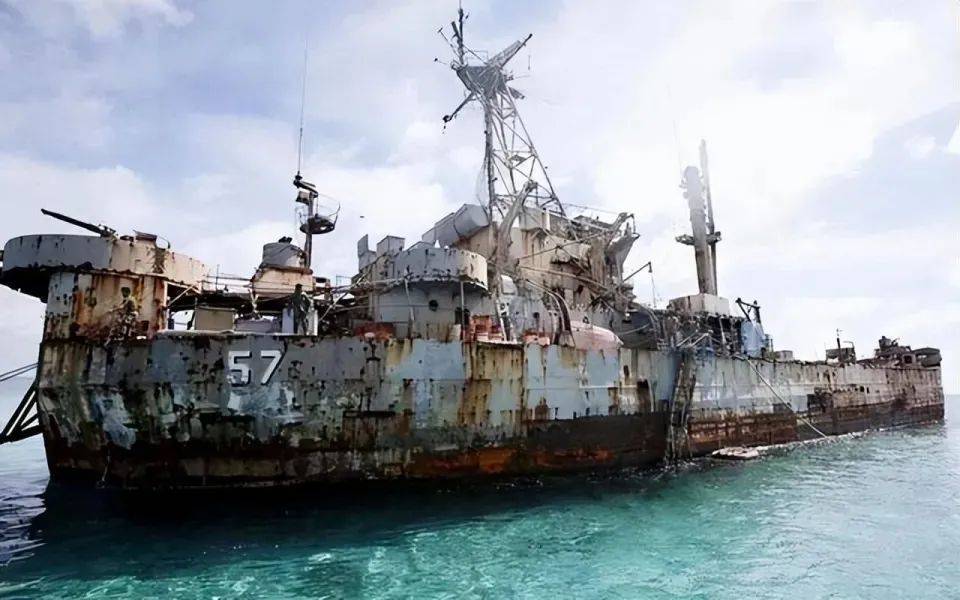 菲律宾这回急了，仁爱礁坐滩破船要解体？中方战略太高明了！